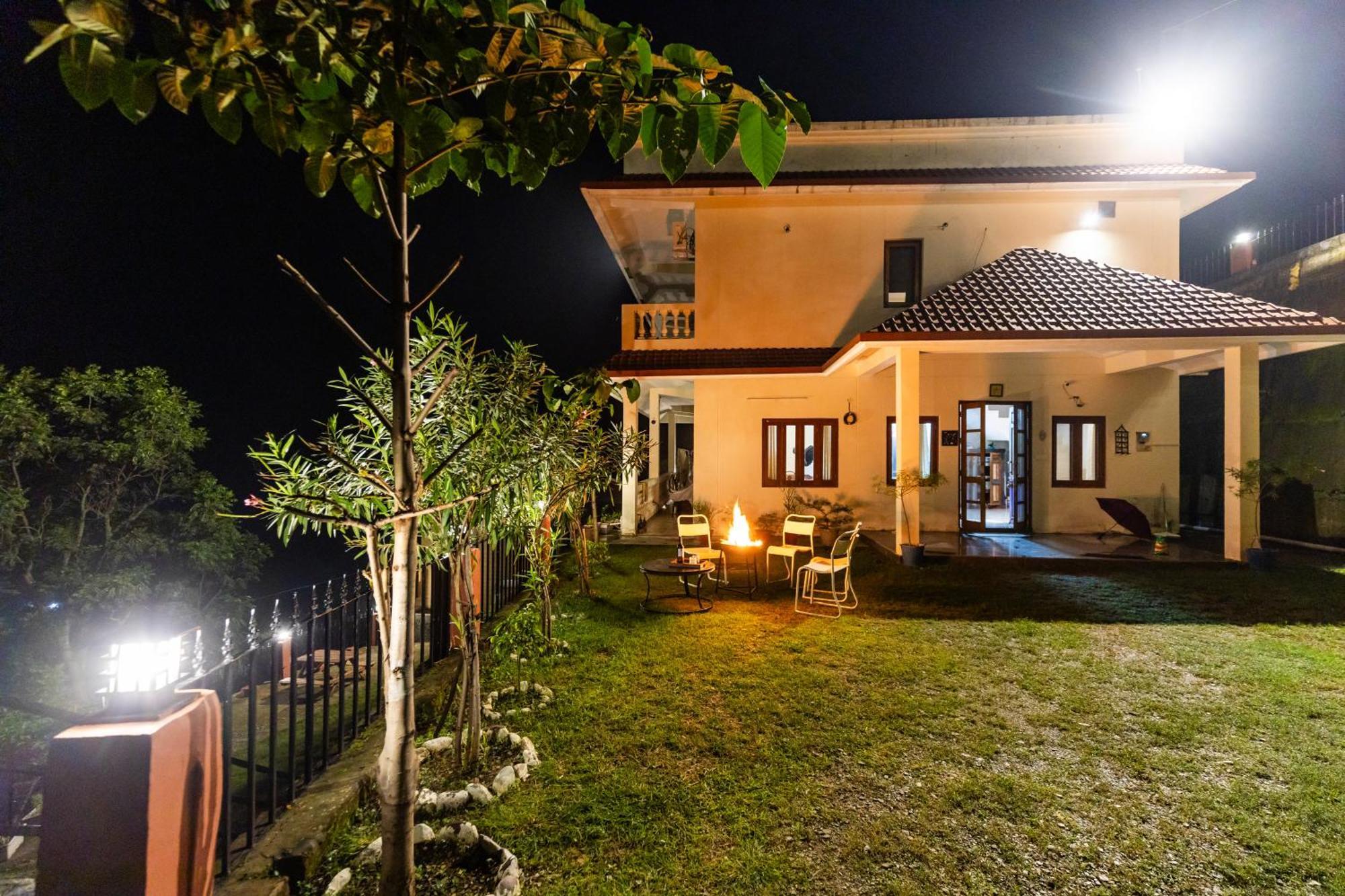 Villa By Mountain Homes- Lansdowne Luaran gambar