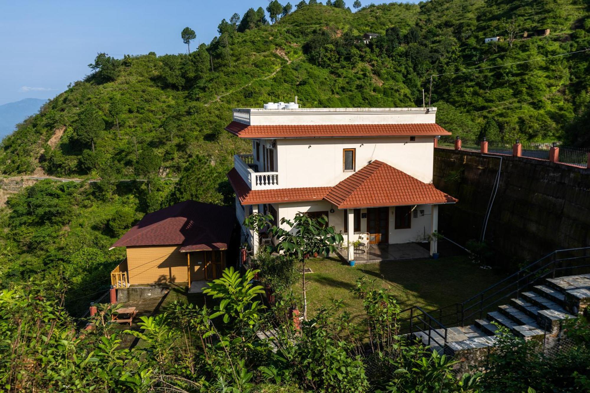 Villa By Mountain Homes- Lansdowne Luaran gambar