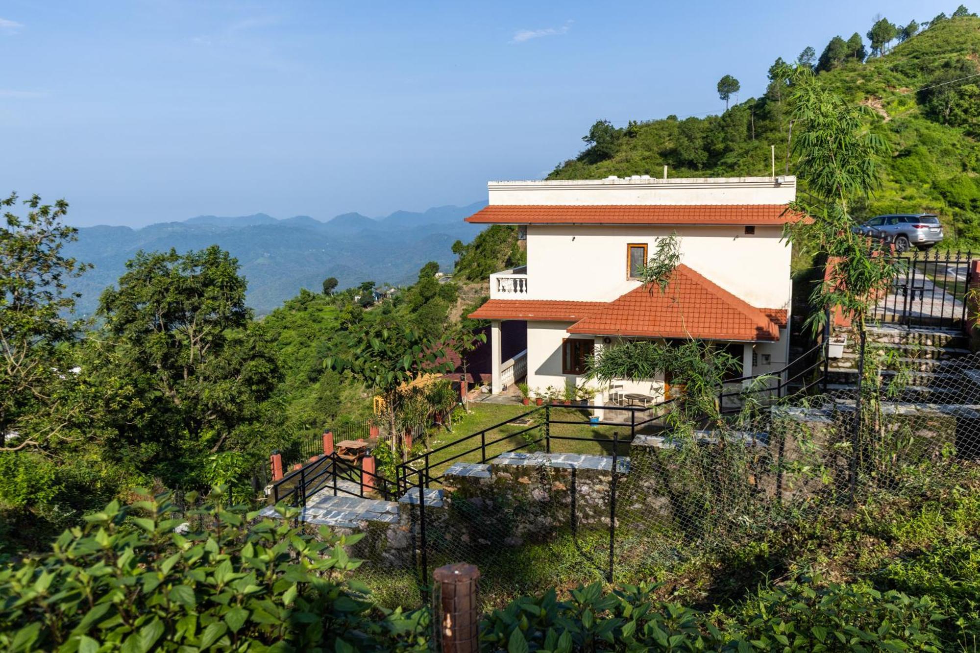 Villa By Mountain Homes- Lansdowne Luaran gambar